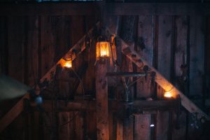 Ruska Laukka tallin pihapiiristä kesä- ja talvikuvia Ruka-Kuusamossa