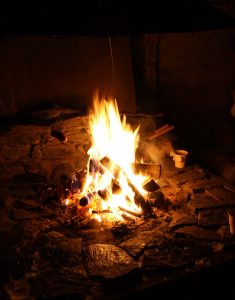 Ruska Laukka tallin pihapiiristä kesä- ja talvikuvia Ruka-Kuusamossa