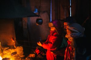 Ruska Laukka tallin pihapiiristä kesä- ja talvikuvia Ruka-Kuusamossa